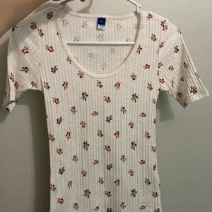 XS dainty floral shirt